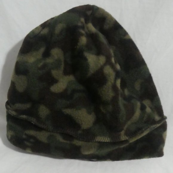Fleece Camouflage / Camo Hat | s-m, small - medium | 100% polyester | NWOT - Picture 7 of 9